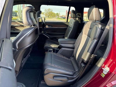 2025 Jeep Grand Cherokee L Summit