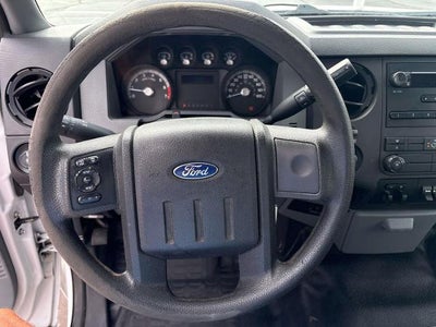 2013 Ford Super Duty F-350 SRW XL