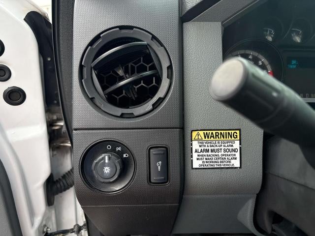 2013 Ford Super Duty F-350 SRW XL