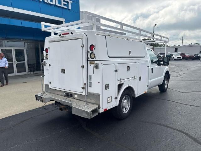 2013 Ford Super Duty F-350 SRW XL