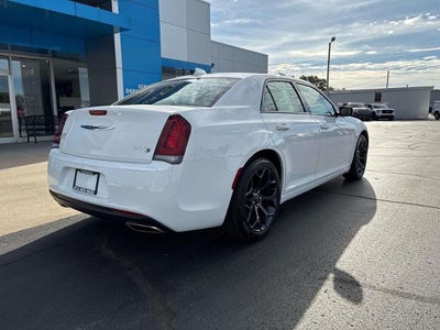 2019 Chrysler 300 300S