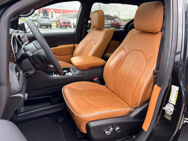 2023 Chrysler Pacifica Pinnacle